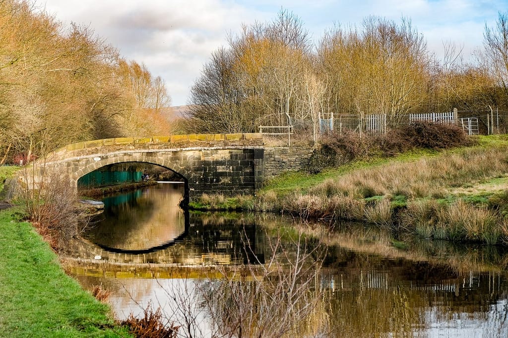 Rochdale Canal, between Smithy Bridge and Littleborough